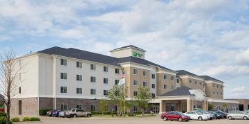 Holiday Inn & Suites - Image# 1